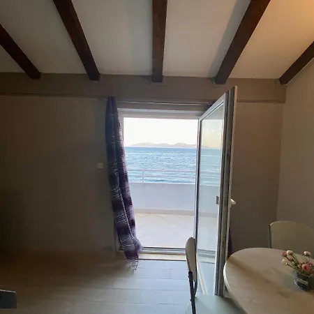 Studio Apolon * Drvenik (Split-Dalmatia)