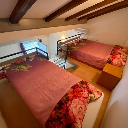 Studio Apolon Apartamento Drvenik (Split-Dalmatia)